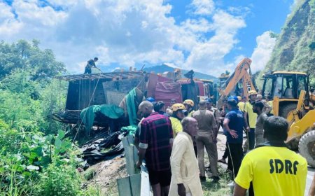 टिहरी सड़क दुघर्टना: मुख्यमंत्री धामी ने कांवड़ यात्रियों की मृत्यु पर किया शोक व्यक्त