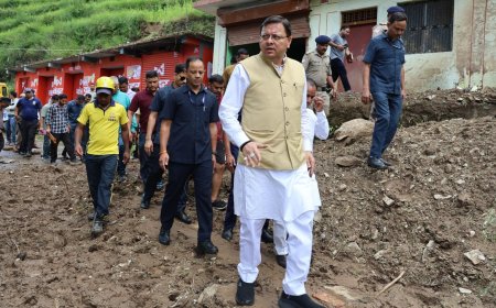 पौड़ी गढ़वाल आपदा: मुख्यमंत्री पुष्कर धामी ने सैंजी क्षेत्र का किया स्थलीय निरीक्षण, ग्रामीणों से जाना हाल-चाल