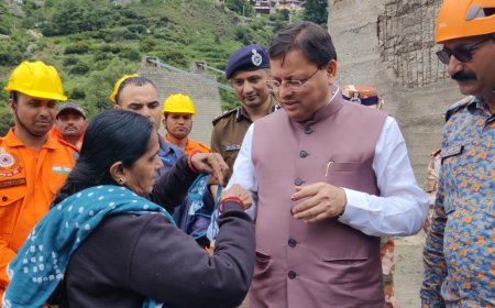 धराली में सीएम को महिला ने बांधी राखी, भावुक दृश्य ने जीत लिया दिल