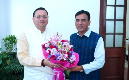 उत्तराखंड में खेल विकास और उच्च स्तरीय खेल आधारभूत संरचना के निर्माण पर केंद्रीय मंत्री से मिले धामी