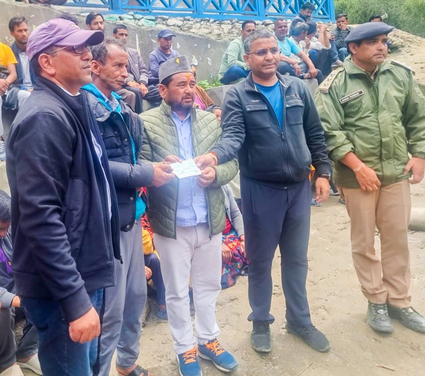 Uttarkashi Disaster : धराली आपदा प्रभावितों को पांच लाख देगी सरकार