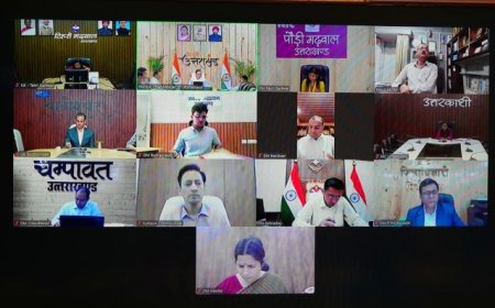 मुख्यमंत्री ने आपदा प्रबंधन और जनसुविधाओं पर जोर देने के दिए निर्देश