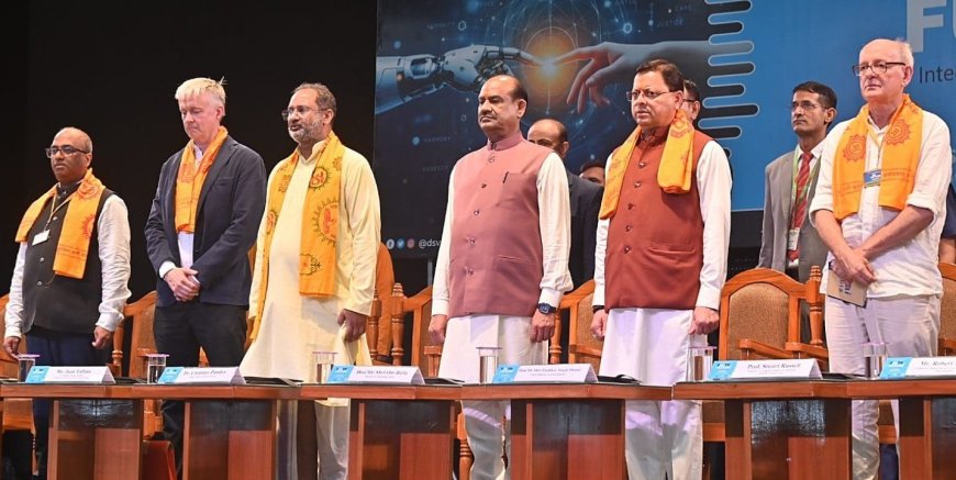 हरिद्वार: देव संस्कृति विश्वविद्यालय द्वारा आयोजित इण्डियन ए.आई. समिट में शामिल हुए लोकसभा अध्यक्ष ओम बिरला एवं सीएम धामी