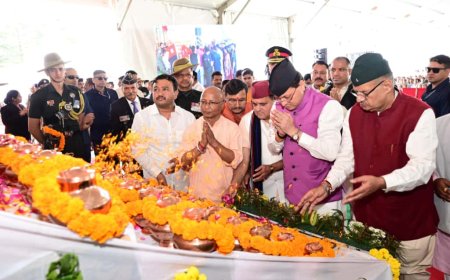 मुख्यमंत्री पुष्कर सिंह धामी की महत्वपूर्ण घोषणाएँ लैंसडाउन शहीद सम्मान समारोह में