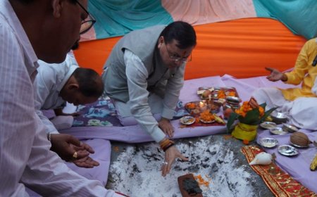 Champawat:-मुख्यमंत्री पुष्कर धामी ने अमोड़ी में ₹1.60 करोड़ की लागत से “वे साइड एमिनिटी”का किया शिलान्यास,भूमि पूजन