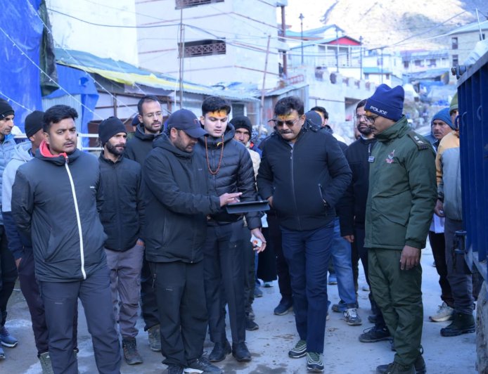 सीएस बर्द्धन ने केदारनाथ यात्रा व्यवस्थाओं का लिया जायजा, पुनर्निर्माण कार्यों और यात्रियों की सुविधाओं का किया निरीक्षण