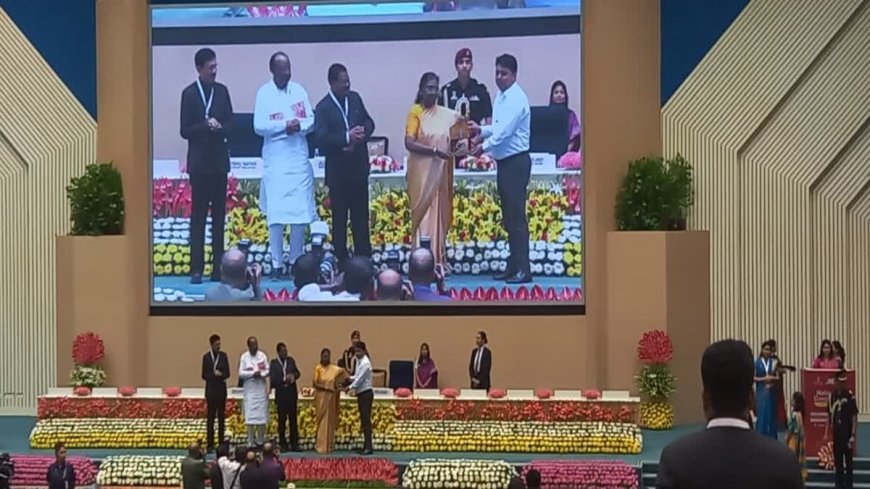 PM JANMAN YOJANA : उधम सिंह नगर के डीएम को राष्ट्रपति ने किया सम्मानित, जानिये वजह