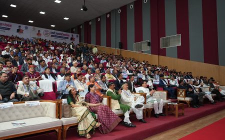 प्रवासी उत्तराखंडी सम्मेलनः संस्कृति, शिक्षा व स्वास्थ्य के विमर्श में नारी शक्ति की जय