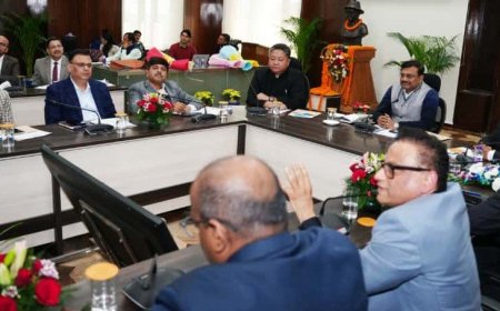 Uttarakhand:-प्रशासनिक अधिकारी सम्मेलन में हुआ विकसित उत्तराखंड@ 2047 पर मंथन,सुधार के संभावित क्षेत्रों का दिया गया प्रस्तुतीकरण