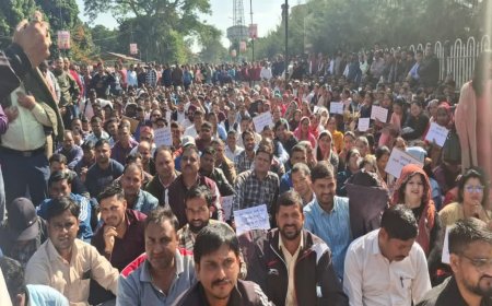 Uttarakhand Government : उपनल कर्मचारियों को बड़ी राहत, हड़ताल के 16 दिनों का वेतन मिलेगा