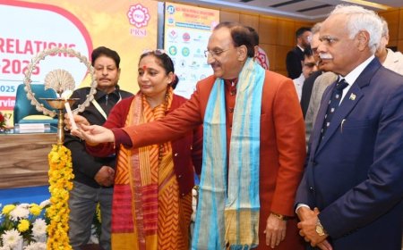 Dehradun:-पब्लिक रिलेशन सोसाइटी ऑफ इंडिया के 47वें वार्षिक राष्ट्रीय सम्मेलन में बोली विधानसभा अध्यक्ष ऋतु खण्डूडी,महिलाओं का वास्तविक सशक्तीकरण तभी संभव है,जब वे आर्थिक रूप से आत्मनिर्भर हों