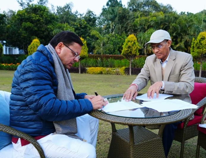 मुख्यमंत्री ने दिए सचिव एसएन पांडेय को पौड़ी में कैम्प करने के निर्देश