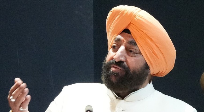 Uttarakhand:-राज्यपाल गुरमीत सिंह एवं सीएम धामी भारत रत्न अटल बिहारी वाजपेयी जी की जयंती के अवसर पर उनका भावपूर्ण स्मरण करते हुए दी सुशासन दिवस की बधाई एवं शुभकामनाएं