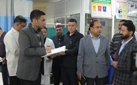 देहरादून समाचार: DM सेविन बंसल का ऐतिहासिक निर्णय, अल्ट्रासाउंड और रेडियो डायग्नोस्टिक केंद्रों पर नए कड़े नियम