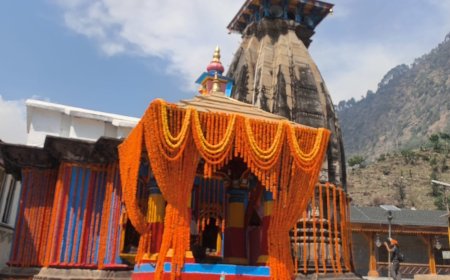 केदारनाथ धाम के लिए ओंकारेश्वर मंदिर से कल निकलेगी बाबा केedar की भव्य उत्सव डोली