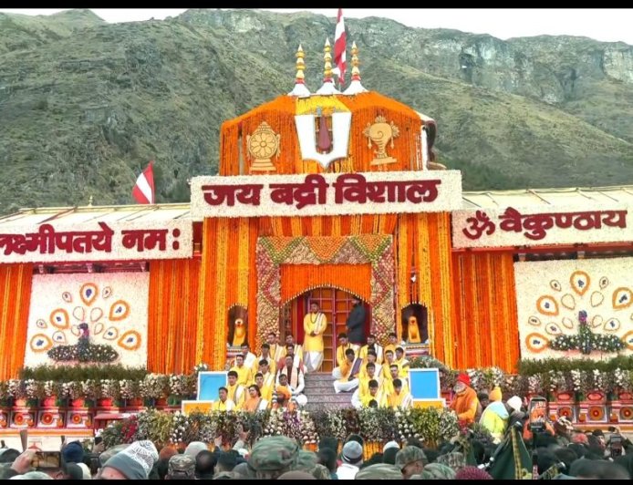 भगवान श्री बद्रीनाथ के कपाट खुले, श्रद्धालुओं के लिए धाम बना भक्ति का केंद्र