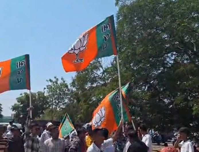 गुजरात स्थानीय निकाय चुनाव: भाजपा ने नौ नगर निगमों में जीती चुनावी जंग, मतगणना अभी भी जारी