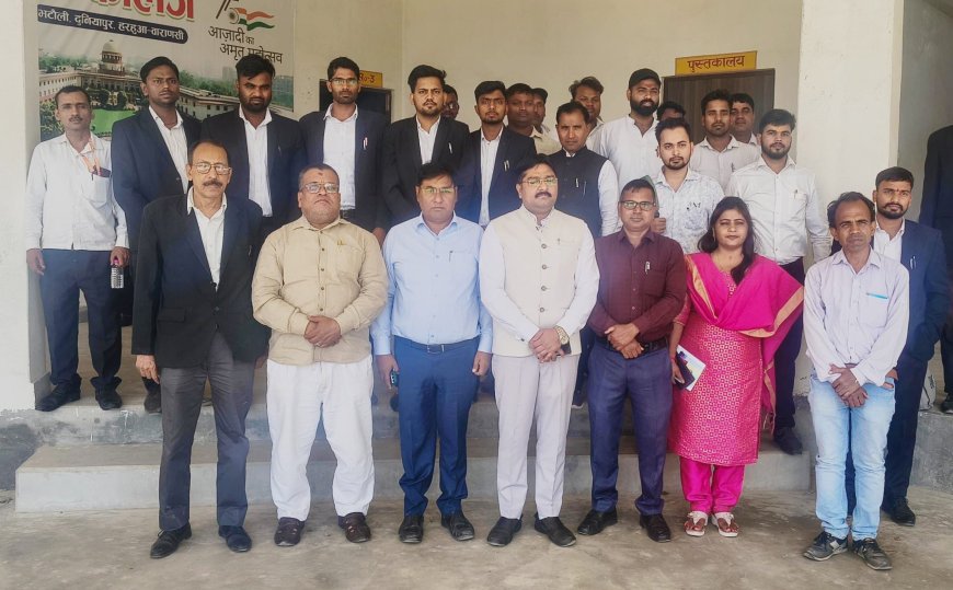 स्वामी विवेकानंद लॉ कॉलेज में ‘पेशेवर नैतिकता’ पर संगोष्ठी: अधिवक्ताओं ने ईमानदारी का दिया पाठ