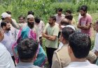 गांव में मिश्रित गंदा पानी, बच्चों के स्कूल जाने में कठिनाई, ग्रामीणों में बढ़ता रोष