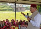 रुद्रप्रयाग में कैबिनेट मंत्री भरत सिंह चौधरी का गांव दौरा: लोगों की समस्याओं का सुनकर दिए त्वरित समाधान के निर्देश