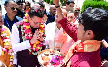 उत्तराखंड: मुख्यमंत्री पुष्कर सिंह धामी ने श्री पीठम स्थापना महोत्सव में लिया भाग, माँ राजेश्वरी का अभिषेक