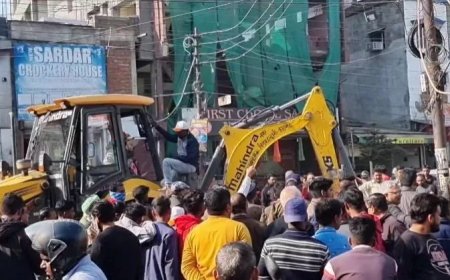 हरिद्वार में अतिक्रमणकारियों पर बड़ा एक्शन, 15 दिनों में चलेगा बुलडोजर!