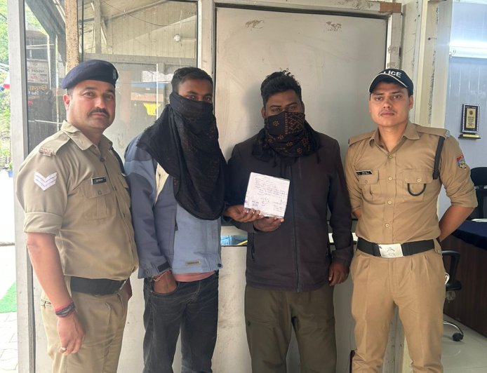रुद्रप्रयाग पुलिस ने पकड़े दो शातिर चोर, राजस्थान में मचाया था आतंक