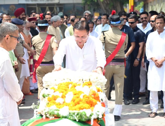 भुवन चंद्र खंडूड़ी को मिली अंतिम विदाई: मुख्यमंत्री धामी एवं मनोहर लाल खट्टर का सहभागिता