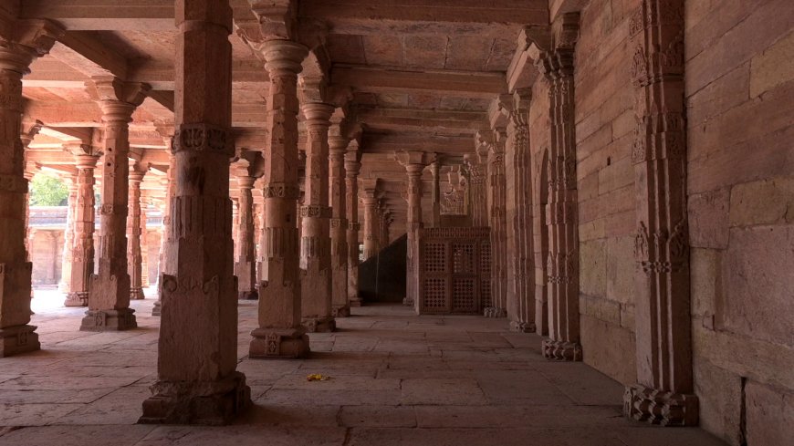 धार भोजशाला मामला: हाईकोर्ट ने किया मंदिर के रूप में मान्यता, मुस्लिम पक्ष सुप्रीम कोर्ट में करेगा अपील