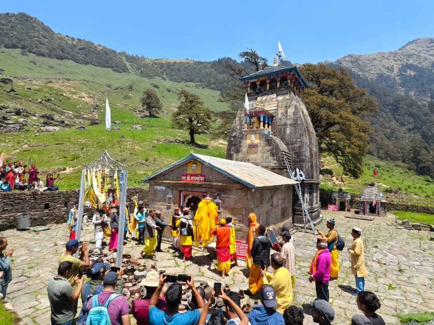 हर-हर महादेव: द्वितीय केदार श्री मद्महेश्वर धाम के कपाट खुले श्रद्धा और भक्ति के साथ