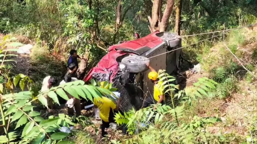 नैनीताल में कार हादसा: उत्तराखंड में खाई में गिरी गाड़ी, यूपी के पांच लोगों की हुई मौत