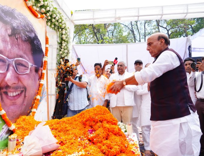राजनाथ सिंह और सीएम धामी ने स्व. जसपाल राणा को दी श्रद्धांजलि, त्रयोदशी संस्कार में शामिल हुए
