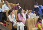 सरकारी नौकरी का इंतज़ार खत्म! तीन साल की मेहनत का मिला फल, पहली सैलरी से चेहरे खिले