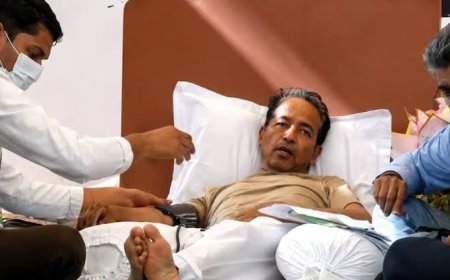 सोनम वांगचुक की भूख हड़ताल: अस्पताल से लिखी चिट्ठी, बोले- मैं बहुत आहत हूं