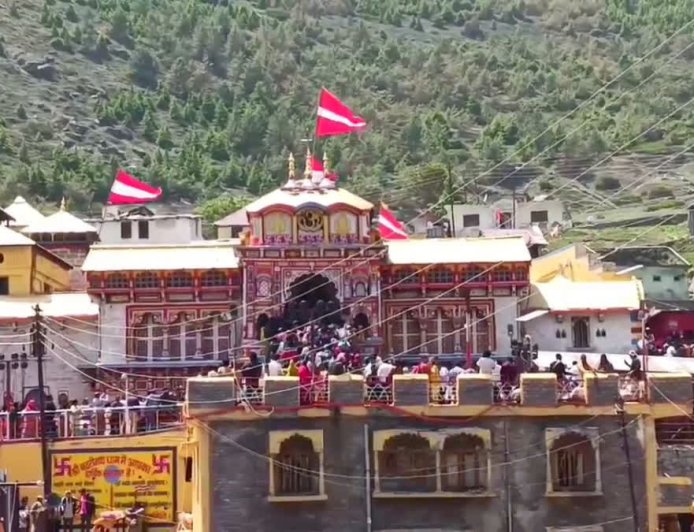 बदरीनाथ चढ़ावा चोरी मामले में नई गिरफ्तारी: पूर्व अधिकारी राजेंद्र चौहान अरेस्ट