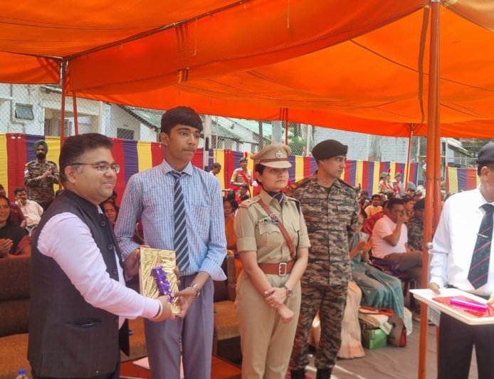 रुद्रप्रयाग में “कारगिल शौर्य दिवस” पर अमर शहीदों को दी गई भावभीनी श्रद्धांजलि