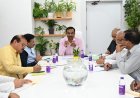 देहरादून: अपर मुख्य निर्वाचन अधिकारी की अध्यक्षता में सर्वदलीय बैठक, मतदाता सूची पुनरीक्षण पर चर्चा
