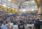 Ujjain Mahakal Temple News : महाकाल मंदिर में कांवड़ियों का हंगामा; बैरिकेड तोड़कर गर्भगृह में घुसने का प्रयास