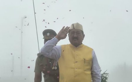 80वें स्वतंत्रता दिवस पर भराड़ीसैण में धूमधाम से मनाया गया कार्यक्रम, मंत्री भरत सिंह चौधरी ने फहराया तिरंगा