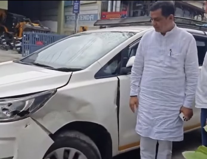 बाल-बाल बचे गढ़वाल सांसद अनिल बलूनी, तोताघाटी में वाहन पर गिरा भारी पत्थर