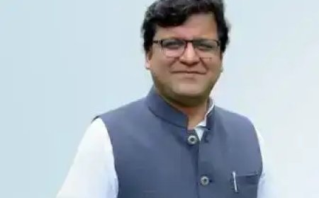 नाबालिग को शराब बेचने के मामले में लखनऊ की कंपोजिट दुकान पर कार्रवाई, सेल्समैन हटाया गया