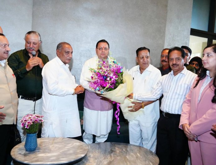 सर्राफ मंडल की प्रदर्शनी में पहुंचे CM, बोले पारंपरिक आभूषणों को मिलेगी ग्लोबल पहचान