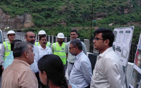 केदारनाथ यात्रा मार्ग की सुरक्षा: DG MoRTH ने किया निरीक्षण और कार्यों में तेजी लाने के निर्देश