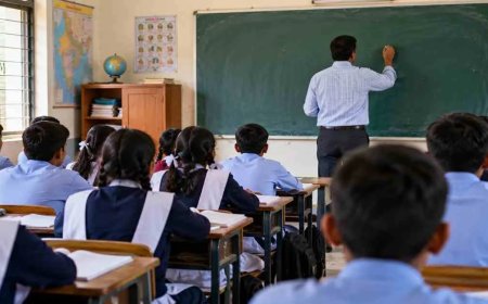 Uttarakhand news: उत्तराखण्ड सोशल मीडिया में अनर्गल टिप्पणी करने वाले शिक्षकों पर होगी कार्रवाई