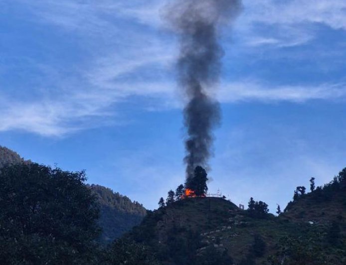 नवरात्र में मां भगवती के मंदिर में भीषण आग, बदियाकोट की सांस्कृतिक धरोहर को बड़ा नुकसान